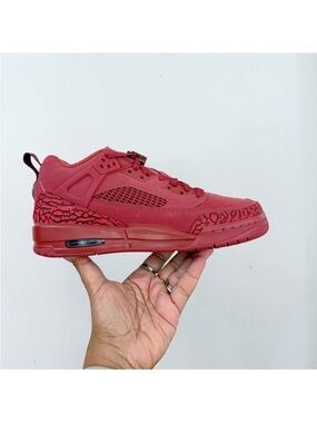 Nike Air Jordan Spizike Low Sneakers 6.5Y/ 8 women